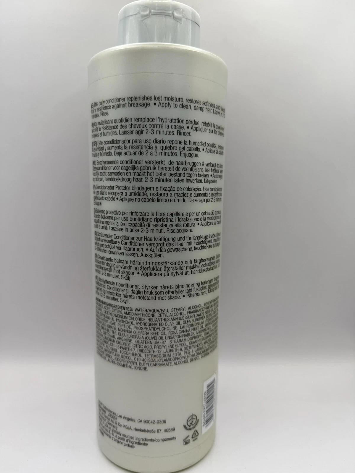 Joico Defy Damage Protective Conditioner (Small crack on the cap)
