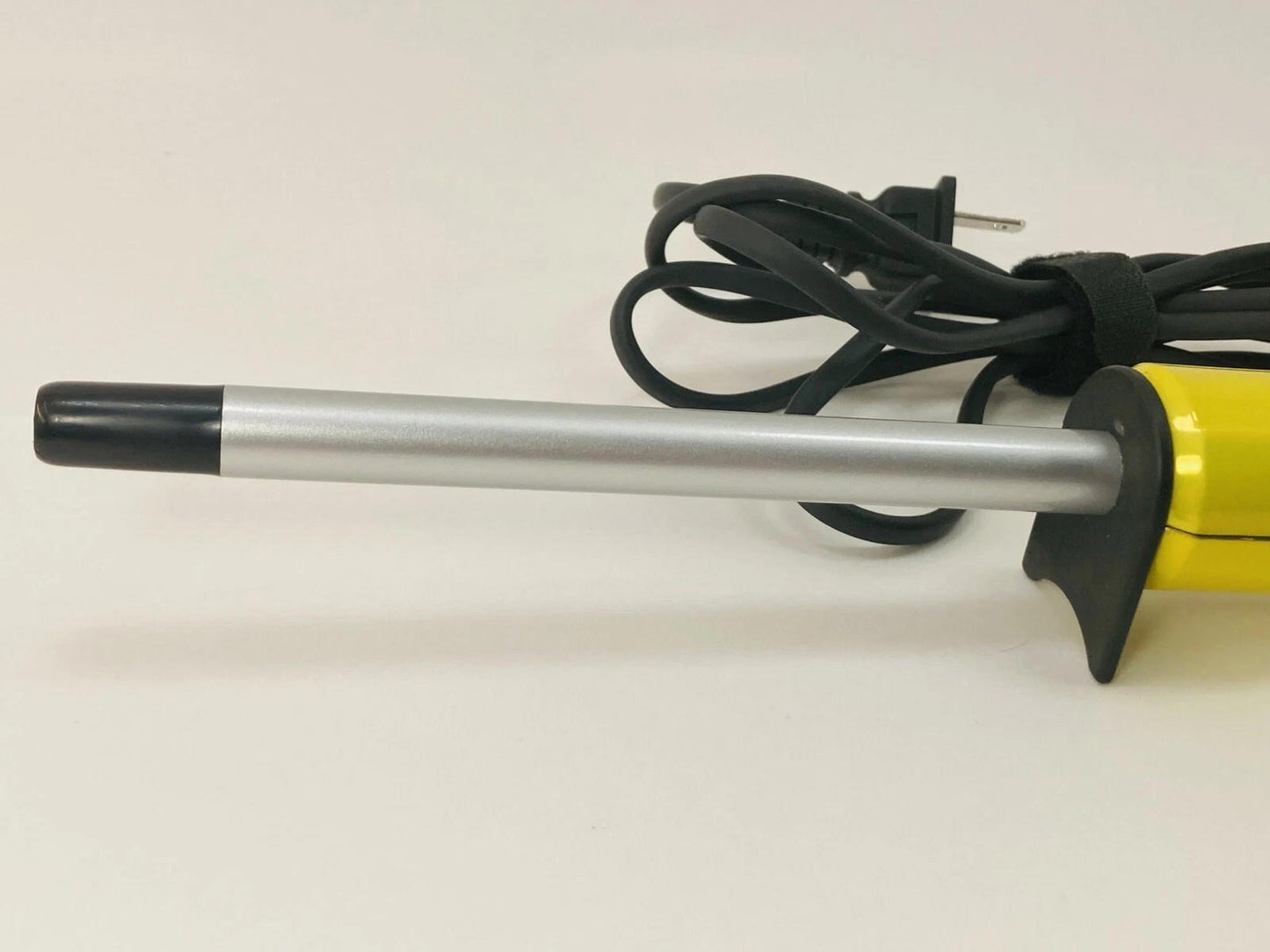 Open Box - Bed Head Curlipops Clamp-Free Curling Wand – 1/2” Tight Curls & Shine